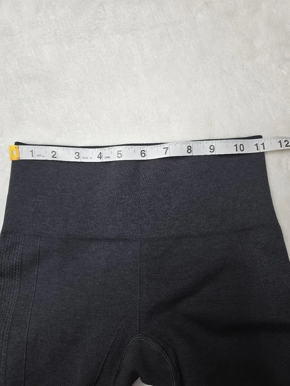 Lululemon Ribbed Seamless Leggings High Rise Black Approx Size 4 No Tag